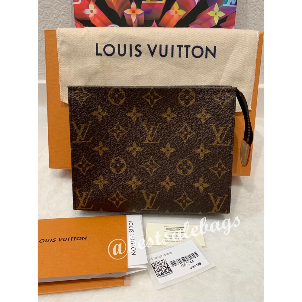 NEW Louis Vuitton Toiletry Pouch 19 Monogram Bag